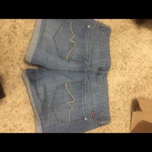 Makers Denim shorts size 29